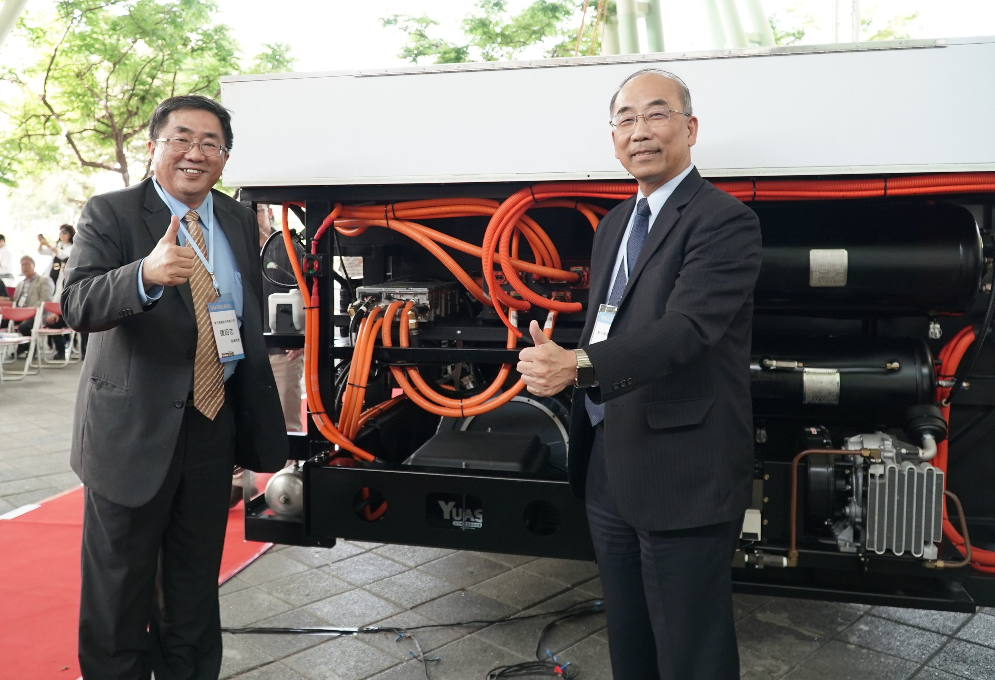 東元攜手華德國車國造 電動大巴供應鏈生根臺灣